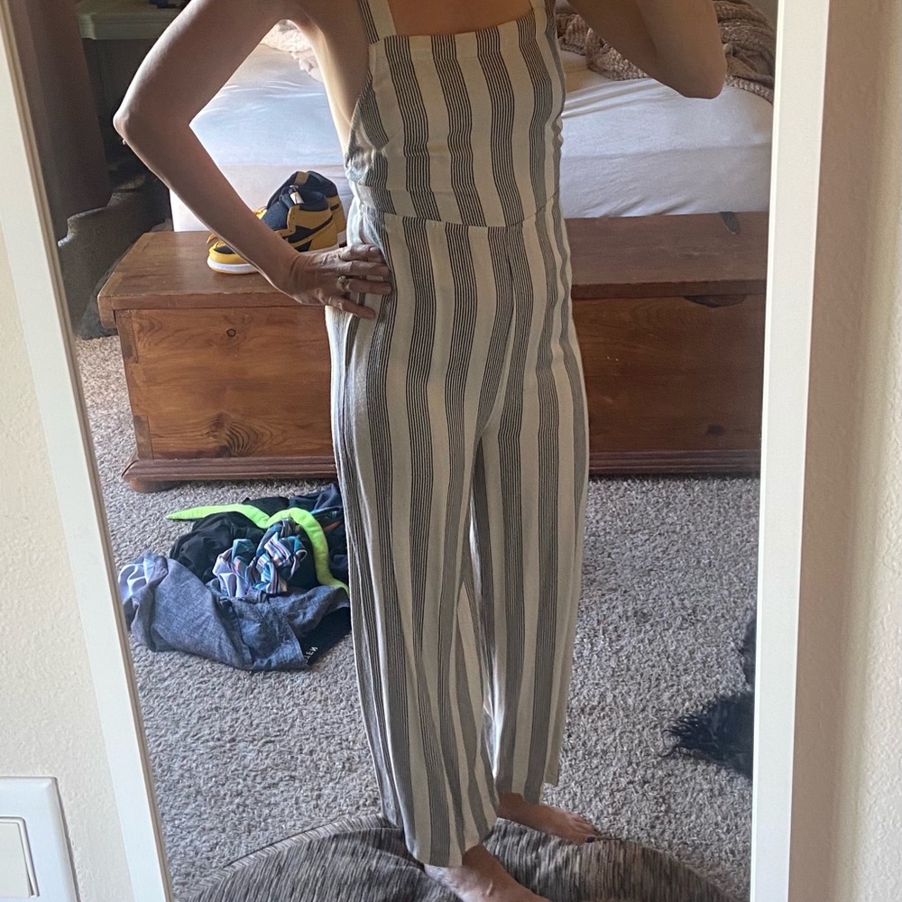 Striped open back Jumpsuit